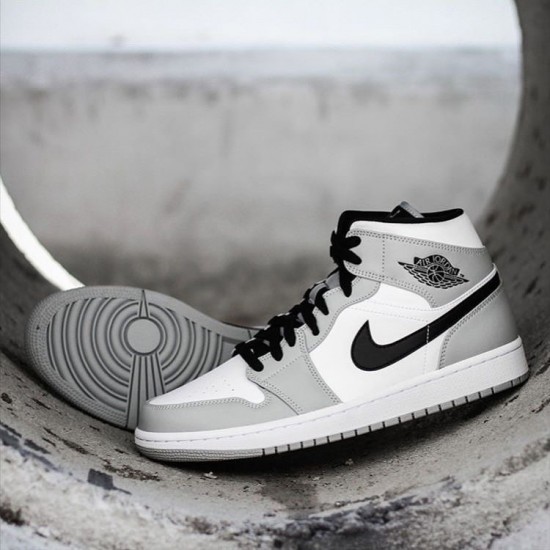 Kixify Jordan 1 Mid Light Smoke Grey Light Smoke Grey/Black/White 554724-092