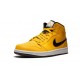 Kixify Jordans 1 Mid Taxi Yellow UNIVERSITY GOLD AJ GOLD Sneakers 554724 700