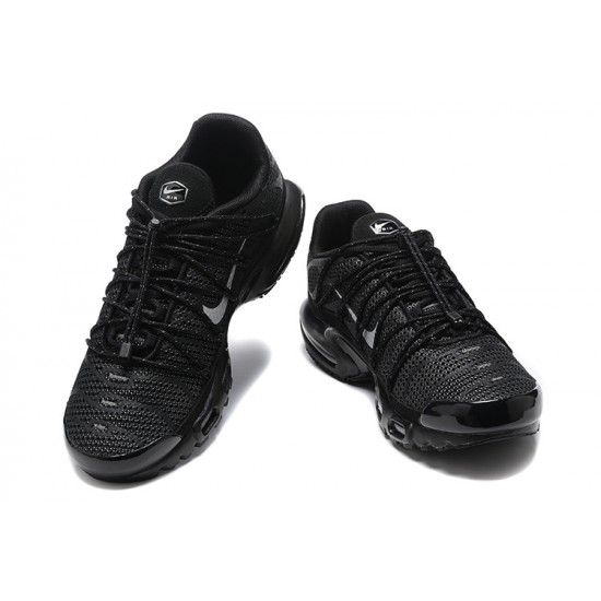 Kixify Air Max Plus Utility (M) Black Shoes